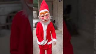 Apko kya chahiye is cute santa se ️ #shorts