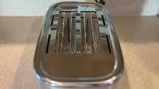 Black+Decker TR0012SS 2 Slice Toaster Review, Nice Stainless Look! Extra Wide Slots for Bagels