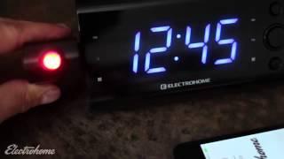 Electrohome USB Charging Clock Radio with Time Projection