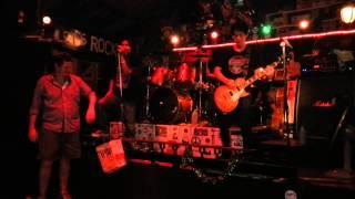 Mama I'm coming home (Ozzy cover), Live music at Rolling Stoned Bar, Phi Phi Island.