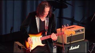 Robben Ford - Teatro Garden,  Rende (CS) Italy  - Nov. 30, 2024