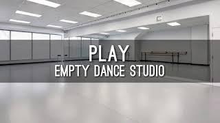 PLAY but you are in a empty dance studio | CHUNGHA