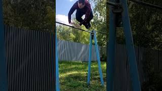 180 над турником. #workout #спорт #parkour #воркаут #турник #элементы #топ #гибкость #рек #сила