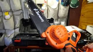 Taranzy Cordless 6" Lithium Battery POWERED Chainsaw Unboxing PART 1