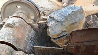 The Big stone crusher machine | The Best Stone Crushing | Solid Rocks Crushing | Rock/Jaw Crusher