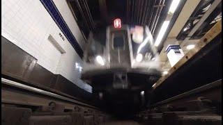 Train Cam 360 POV: train tracks at Jay St on a Sunday ; F Train Comes to the Station.