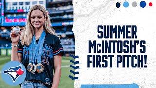 Three-time Olympic Champion, Summer McIntosh, throws the ceremonial first pitch for the Blue Jays!