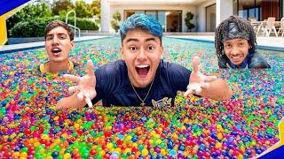 ENCHI UMA PISCINA COM 1 MILHÃO DE ORBEEZ!