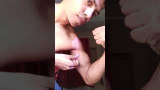 Amazing Biceps Peak ( Shredded)