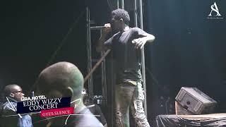 GYES SLENCE IGWE ON NYASH AT EDDY WIZZY CONCERT IN LIRA.