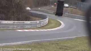 VLN Nürburgring Nordschleife horror Crash Jann Mardenborough (28.03.2015)