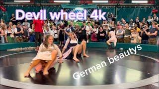 girls on Devils wheel | Teufelsrad Damen |München 2023 I Germany