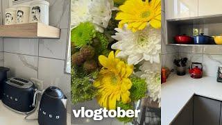 #vlogtober | Random Afternoon | Fresh Flowers | Grocery Haul