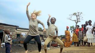 Masaka Kids Africana Dancing Together We Can ft 3wash_hip_hop & Karina Palmira