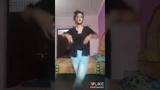 Cute desi Girl Selfie Dance collection December 2017(3)