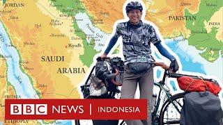 Ari Yami, pemuda Majalengka yang gowes dari Indonesia ke Arab Saudi untuk umroh - BBC News Indonesia