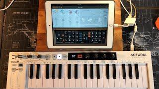 MiniMoog Model D & Klevgrand Hillman Synth - Ruismaker NOIR & More - Live iPad Demo