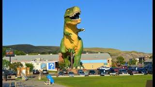 Drumheller, Alberta - world's largest dinosaur and Hoodoos