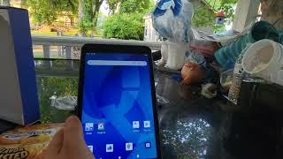 unboxing a QLink Tablet