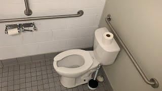 PUBLIC RESTROOM REVIEW- Staples (Cranberry Township, PA)