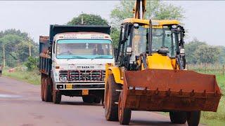 JCB Backhoe Private Land Mud Loading in Tata Dumper Truck For Making Tomato Farm