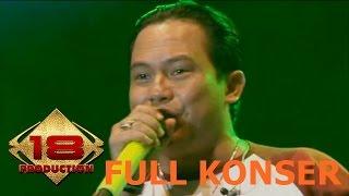 Asyiknya " Wali " BAWA PENONTON LOMPAT LOMPAT .. (LIVE KONSER BEKASI 22 MEI 2015)