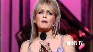 TWIGGY - FEEL EMOTION (1985) live TV performance