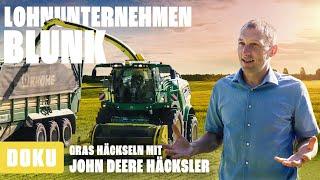 Lohnunternehmen BLUNK: Gras Häckseln mit John Deere Häcksler (TRAKTOR Videos, Landwirtschaft)