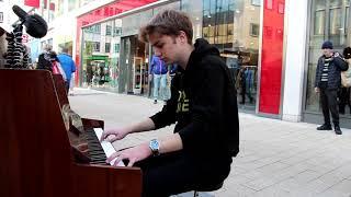 I played RUNNING IN THE 90's on piano in public (Initial D)