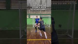 Formas de irritar!!! #goleiro #futsal #dicas #tutorial