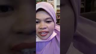 Dinaa tayang aset kendur semasa live