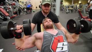 Chest, shoulders, and tri's with gwfit and B-rad.