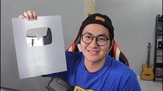 Unboxing Silver Play Button Award