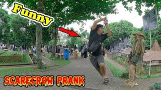 MOMEN KAGET PALING LUCU,  PRANK ORANG-ORANGAN SAWAH || SCARECROW PRANK