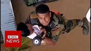 India floods: Amazing rescue video from Kerala - BBC News