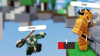 winning a game with only 1 HP LEFT...️ (Roblox Bedwars)