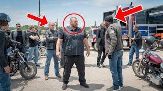 Bikers Harass A Fat Truck Driver At A Market, Not Knowing He’s A Retired Delta Force Commander