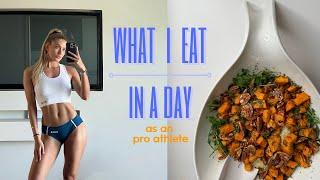 What I eat in a day as a professional athlete / Alica Schmidt