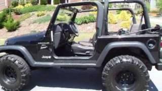 Awesome! 2000 Jeep Wrangler Sport! Super Swampers!