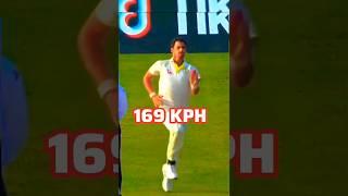 M Starc bowling action #shorts #youtubeshorts #ytshorts