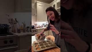 Jennifer Garner's Pretend Cooking Show - Episode 54: Pumpkin Maple Muffins