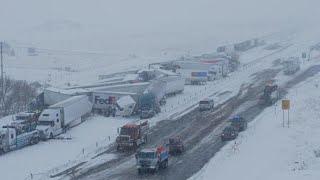 Snow Chaos in Ontario Today! Heavy Snow Storm Causing Traffic Collision in Canada