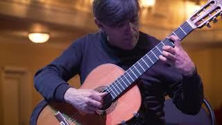 Agustin Barrios Mangore's "Vals Op. 8, No. 3" played by Yuriy Fomin