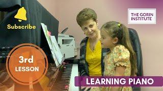 Exploring Hand and Arm Relaxation: 3rd Piano Lesson with 4-Year-Old