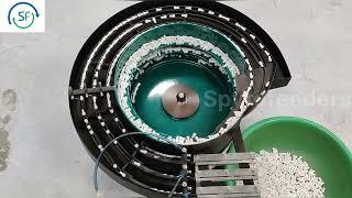 Bowl feeder for Eccentric plastic part - Spyrofeeders