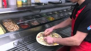 Domino's Pizza Kortrijk: The making of a large BBQ Chicken Pizza