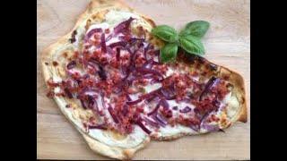 Rezept: Elsässer Flammkuchen selber machen - mit Ölteig (ohne Hefe)