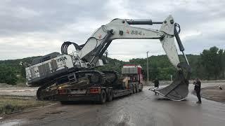 Transporting The 125 Tones Liebherr 984 Excavator By Side- Fasoulas Heavy Transports