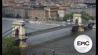 Chain Bridge (Széchenyi Lánchíd) - Budapest, Hungary (HD)