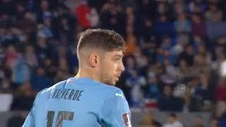 Fede Valverde dispara duro en el Uruguay 1-0 Perú